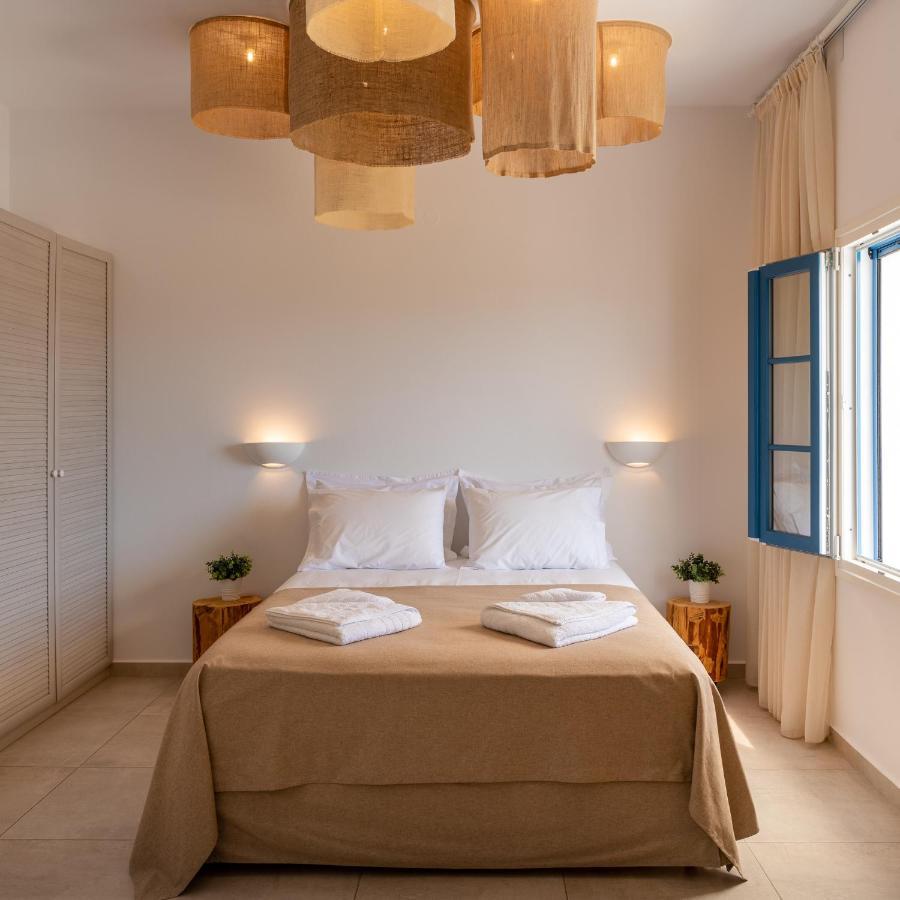 To Rantevou Tis Alykis Rooms & Apartments Kímolos エクステリア 写真